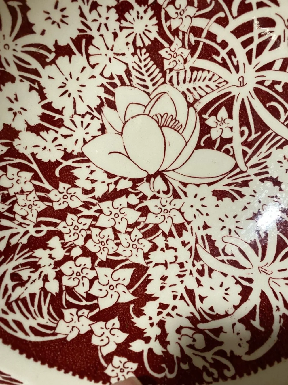 ALOHAS Red and Cream Floral Ceramic Bowl - Picture 5 of 10